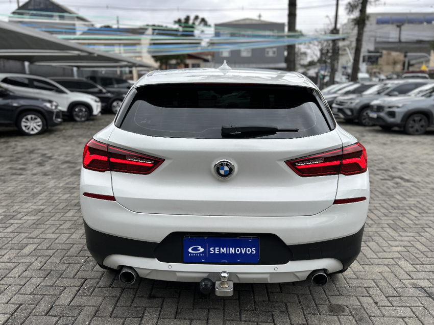 bmw x2 2.0 16v turbo gasolina sdrive20i gp steptronic 4p automatico 20195