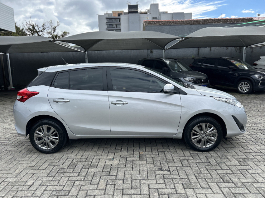 toyota yaris 1.5 16v flex xl plus connect multidrive 4p automatico 20217