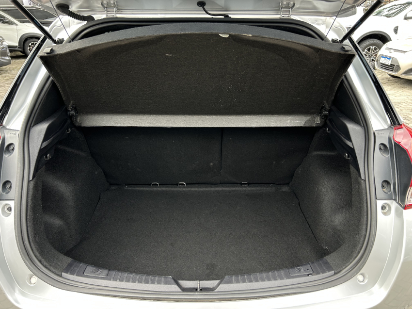 toyota yaris 1.5 16v flex xl plus connect multidrive 4p automatico 20218