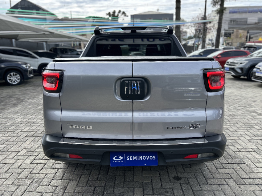 fiat toro 1.3 turbo 270 flex freedom at6 4p automatico 20255