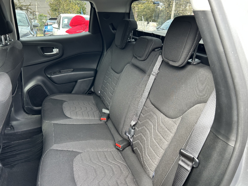 fiat toro 1.3 turbo 270 flex freedom at6 4p automatico 202516