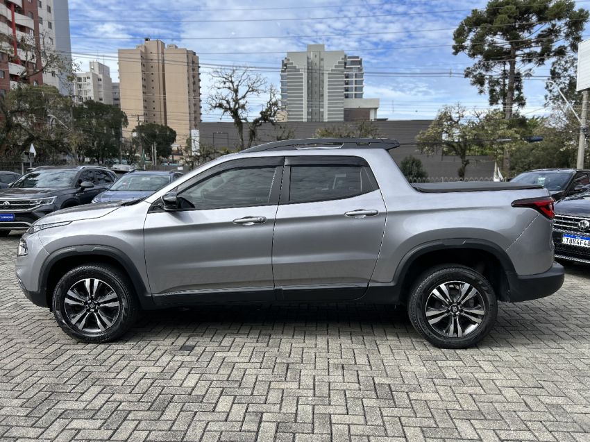 fiat toro 1.3 turbo 270 flex freedom at6 4p automatico 20253