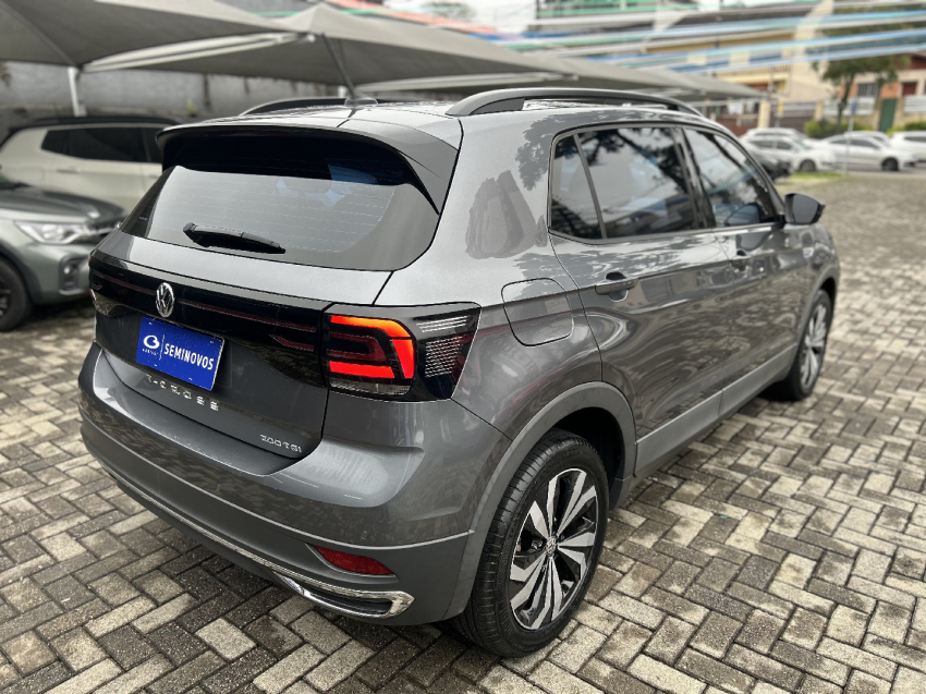 volkswagen t-cross 1.0 200 tsi total flex comfortline automatico 4p 20216
