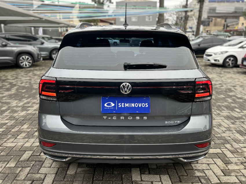 volkswagen t-cross 1.0 200 tsi total flex comfortline automatico 4p 20215