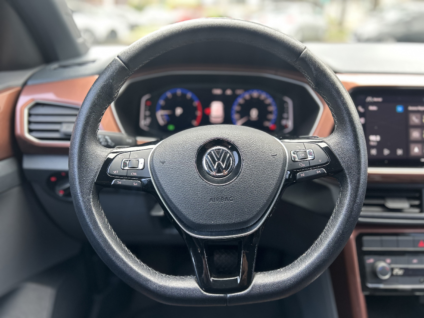 volkswagen t-cross 1.0 200 tsi total flex comfortline automatico 4p 202111