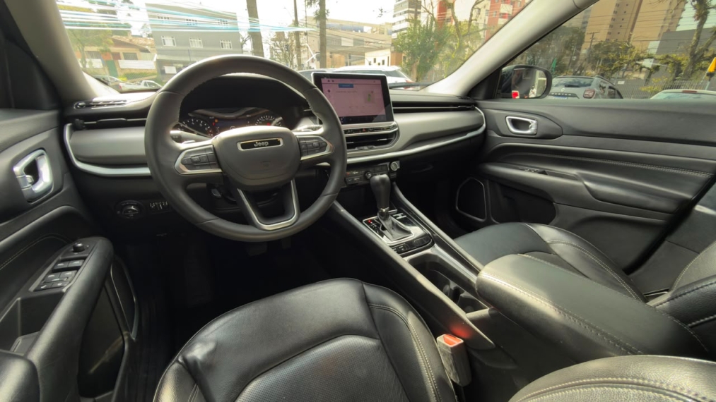 jeep compass 1.3 t270 turbo flex longitude at6 4p automatico 202210