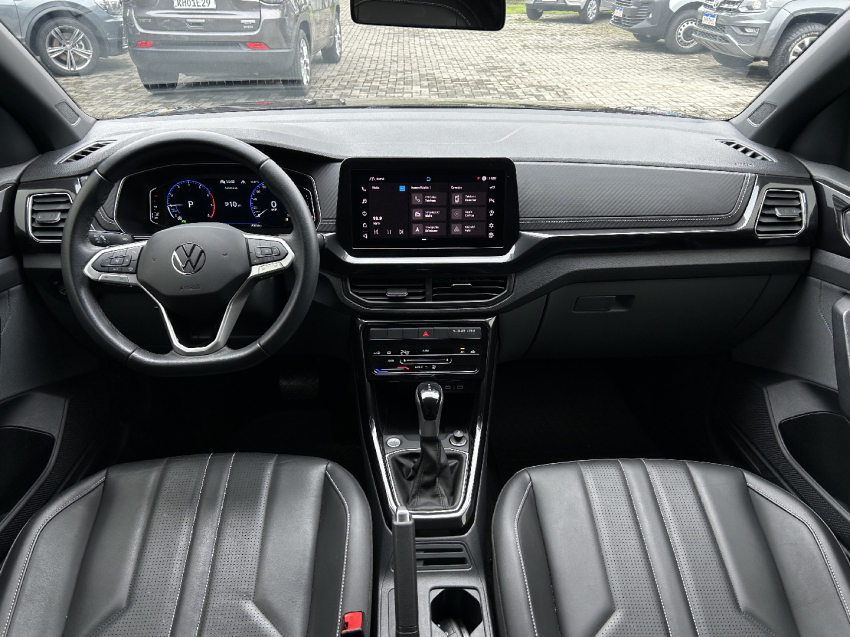 volkswagen t-cross 1.0 200 tsi total flex comfortline automatico 4p 202510