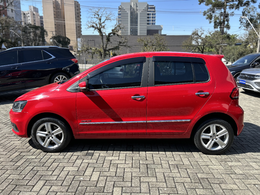 volkswagen fox 1.6 msi highline 16v flex 4p manual 20163