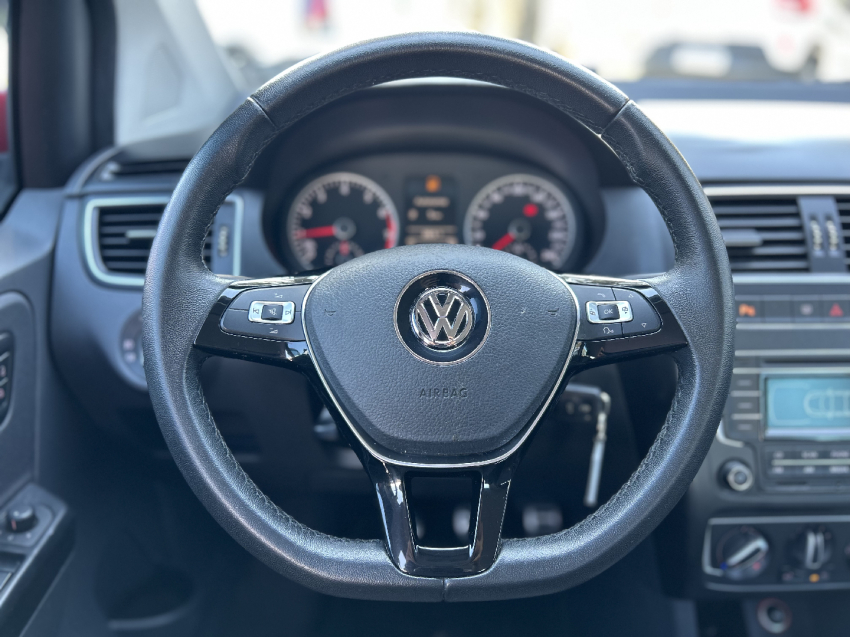 volkswagen fox 1.6 msi highline 16v flex 4p manual 201611
