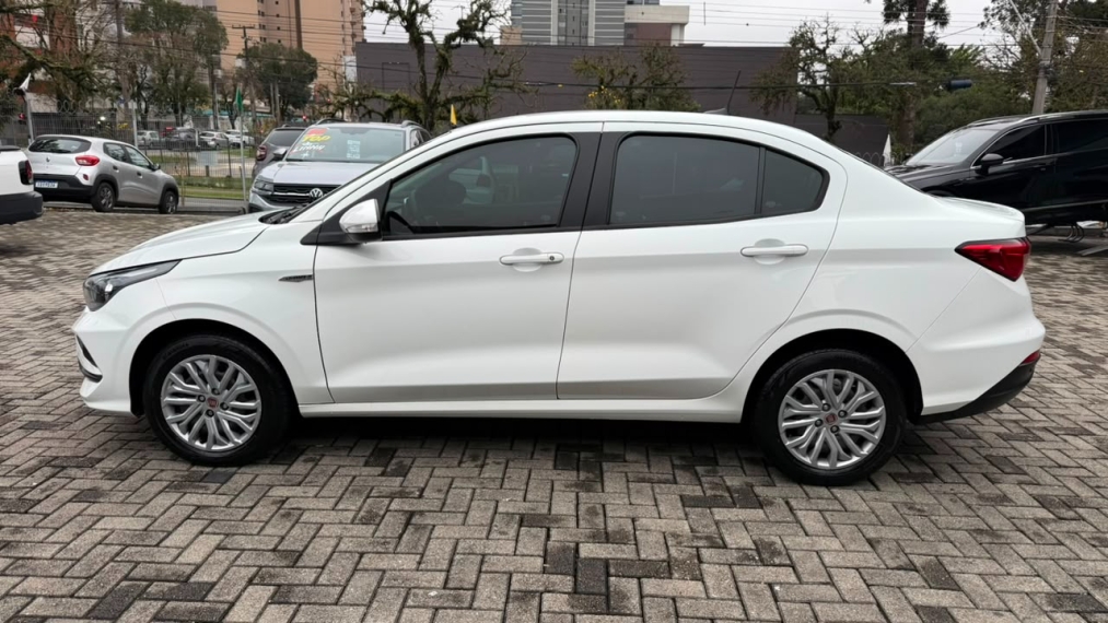 fiat cronos 1.3 firefly flex drive gsr 4p semiautomatico 20203