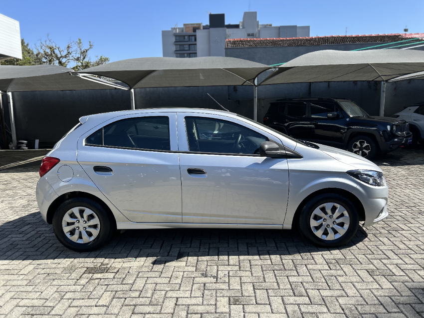 chevrolet onix 1.0 mpfi joy 8v flex 4p manual 20207