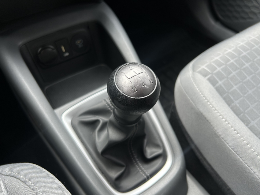 hyundai hb20s 1.0 12v flex comfort manual 4p 202415