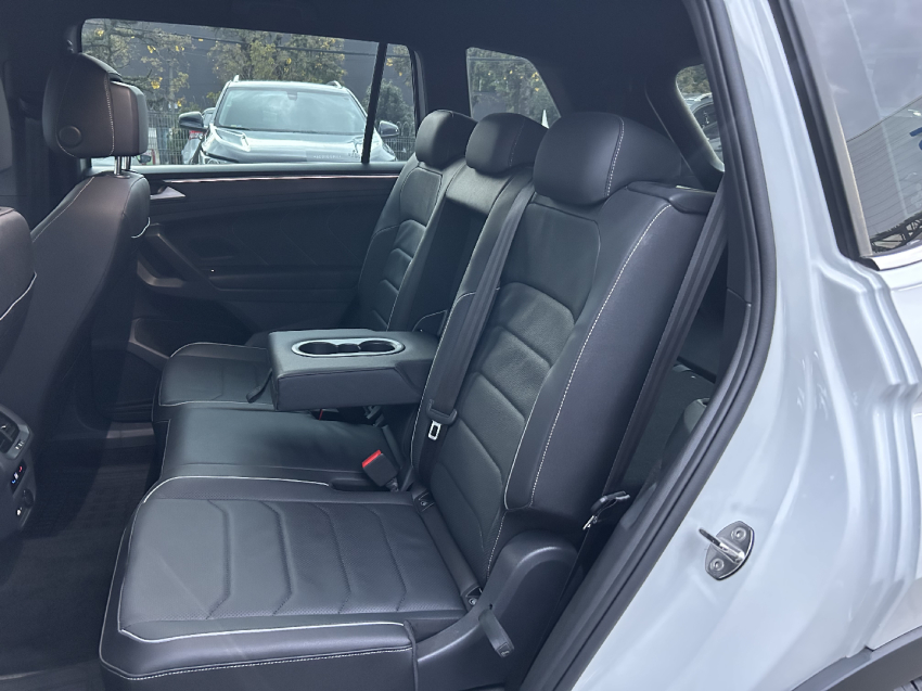volkswagen tiguan 2.0 300 tsi gasolina allspace r-line automatico 4p 202518