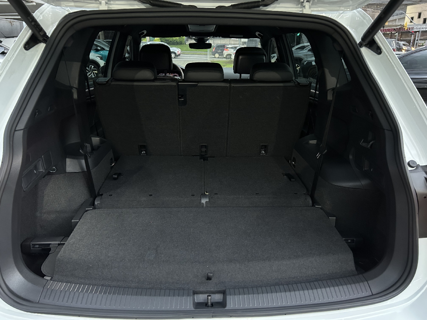 volkswagen tiguan 2.0 300 tsi gasolina allspace r-line automatico 4p 20258