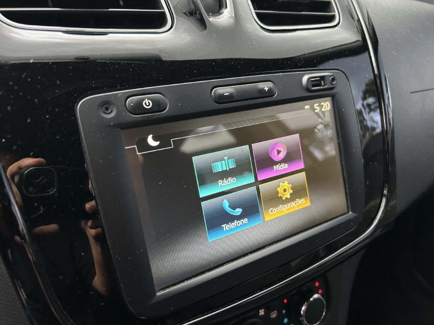 renault sandero 1.0 12v sce flex zen manual 4p 202213