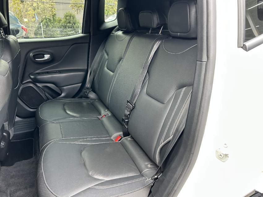 jeep renegade 1.3 t270 turbo flex s 4x4 at9 4p automatico 202417