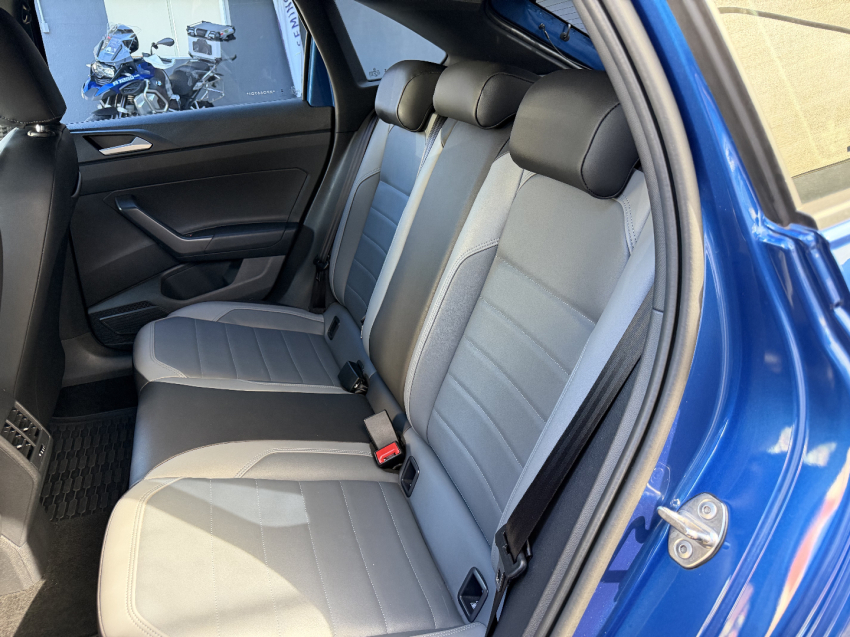 volkswagen nivus 1.0 200 tsi total flex highline automatico 4p 202417