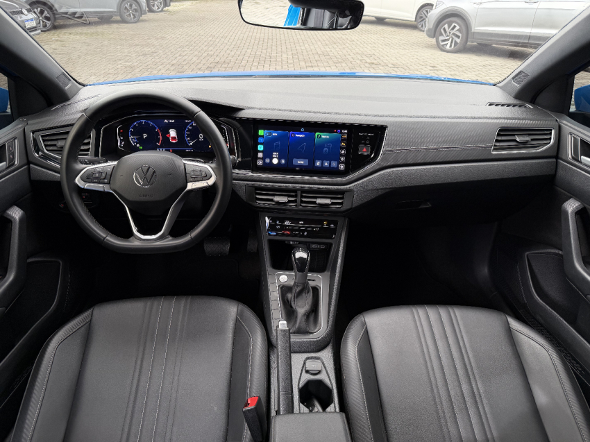 volkswagen nivus 1.0 200 tsi total flex highline automatico 4p 202610