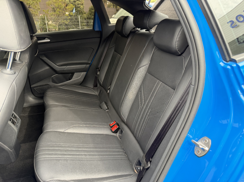 volkswagen nivus 1.0 200 tsi total flex highline automatico 4p 202617