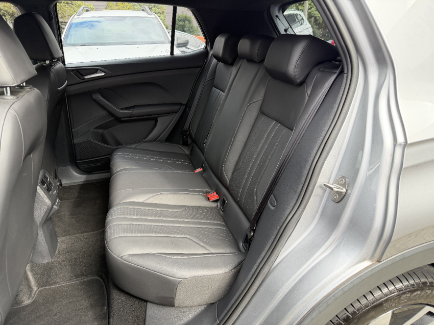 volkswagen t-cross 1.4 250 tsi total flex highline automatico 4p semiautomatico 202516