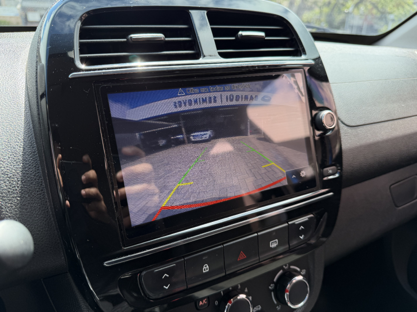 renault kwid 1.0 12v sce flex intense manual 4p 202313