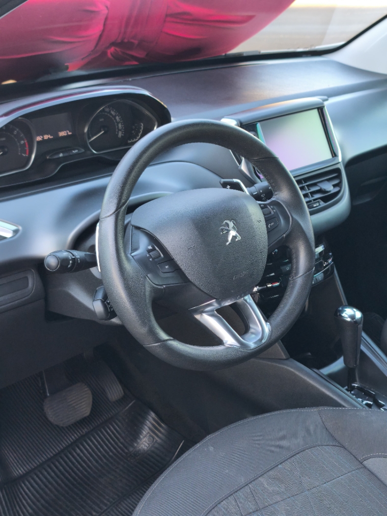 peugeot 208 1.6 griffe 16v flex 4p automatico 2014