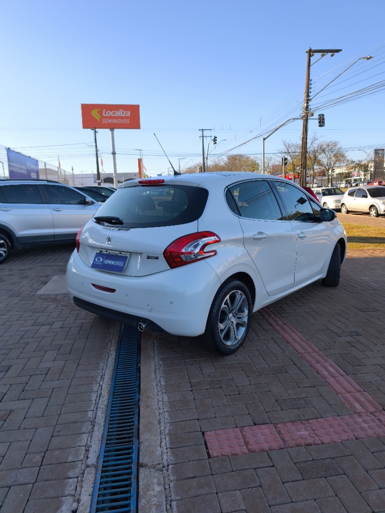 peugeot 208 1.6 griffe 16v flex 4p automatico 2014