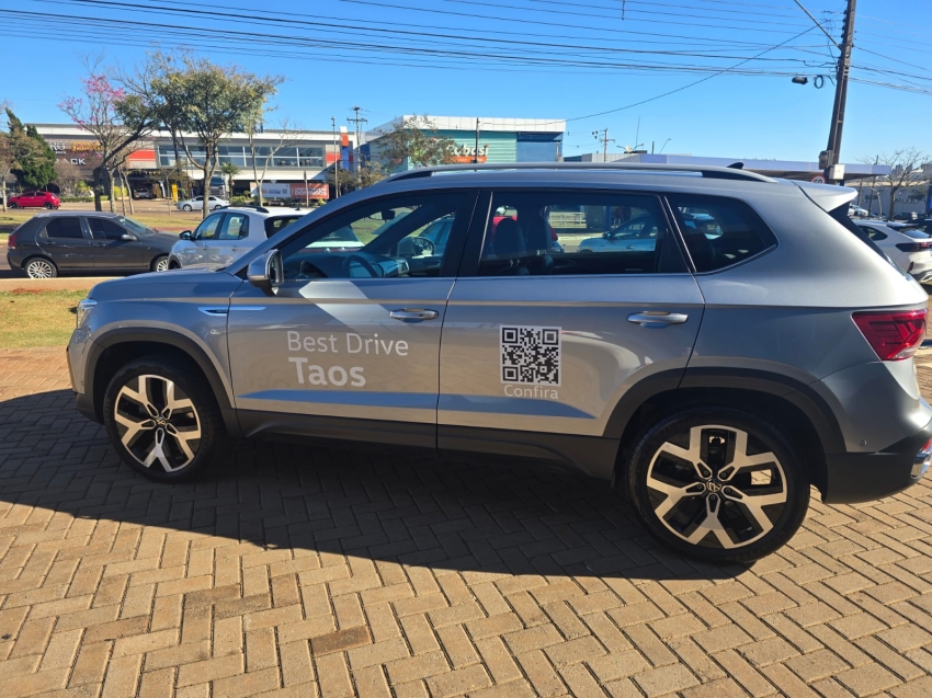 volkswagen taos 1.4 250 tsi total flex highline automatico 4p 2024