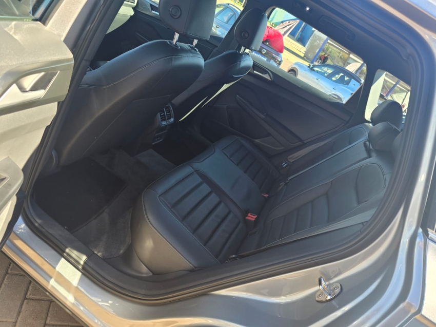volkswagen taos 1.4 250 tsi total flex highline automatico 4p 2024
