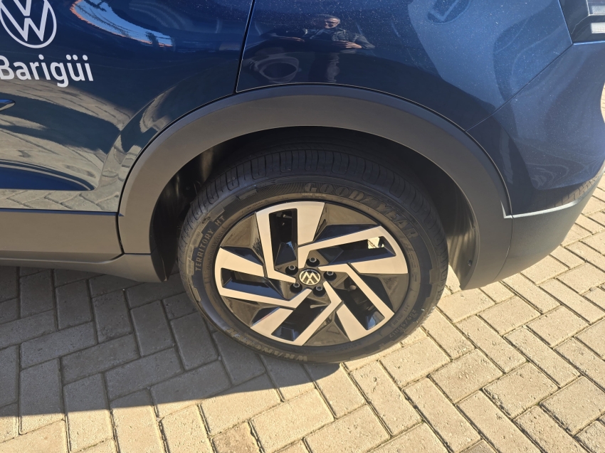 volkswagen t-cross 1.0 200 tsi total flex comfortline automatico 4p 2025