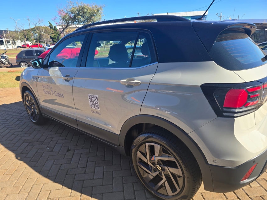 volkswagen t-cross 1.4 flex automatico 2025