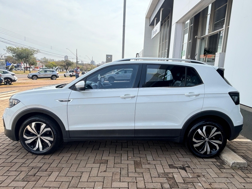 volkswagen t-cross 1.4 250 tsi total flex highline automatico 1.0 4p 2021