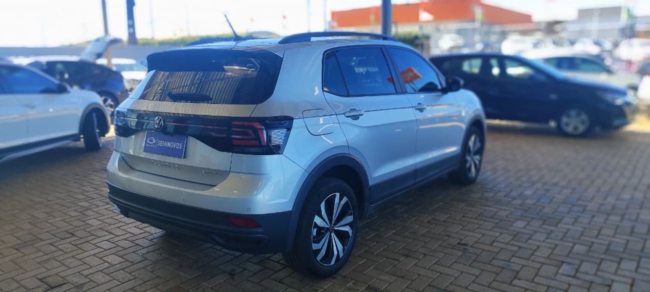 volkswagen t-cross 1.0 200 tsi total flex automatico 4p 2022