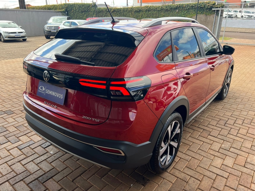 volkswagen nivus 1.0 200 tsi total flex highline automatico 4p 2024