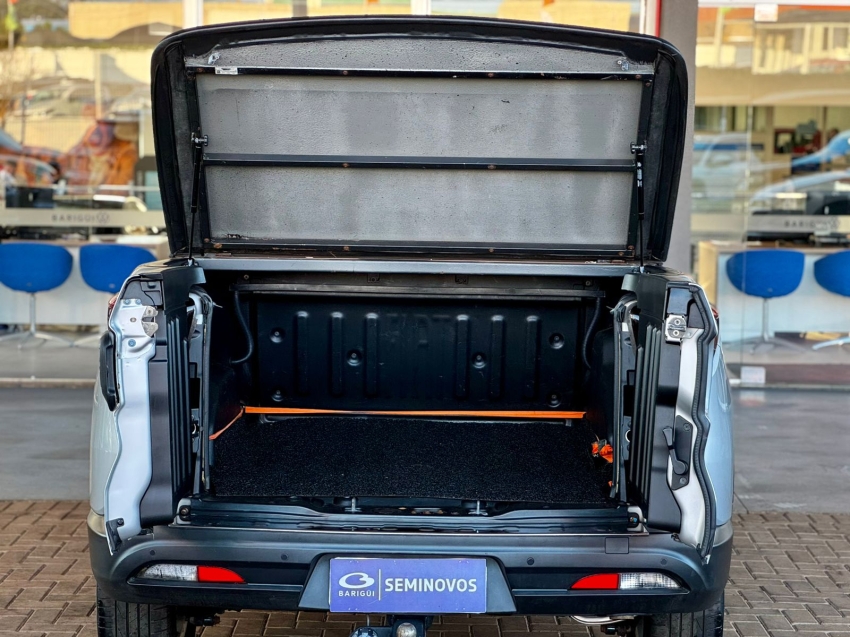 fiat toro 2.0 16v turbo diesel volcano 4wd at9 4p automatico 2019