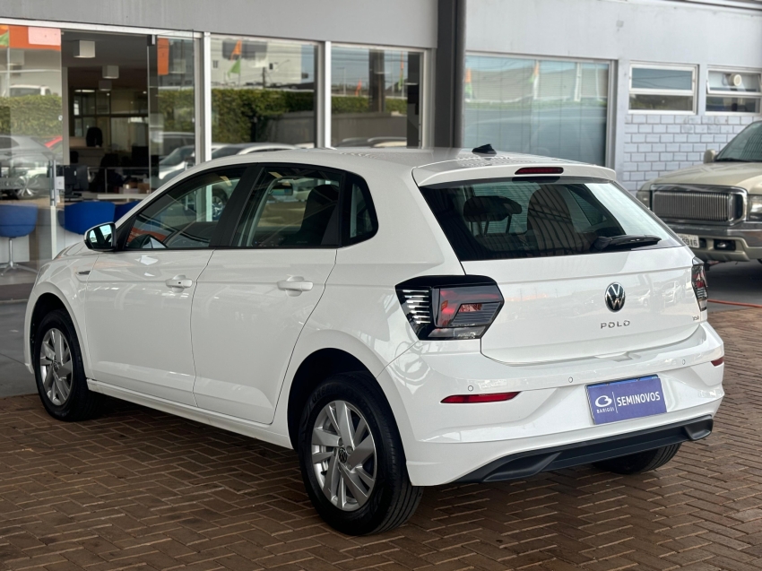 volkswagen polo comfortline 170 1.0 12v tsi at6 flex automatico 2023/24