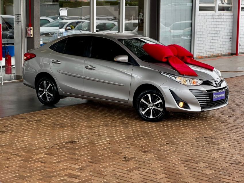 toyota yaris 1.5 16v flex sedan xs multidrive 4p automatico 2019