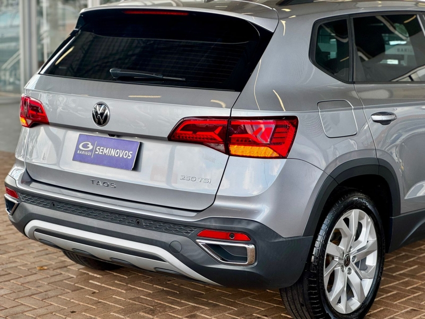 volkswagen taos 1.4 250 tsi total flex comfortline automatico 4p 2022