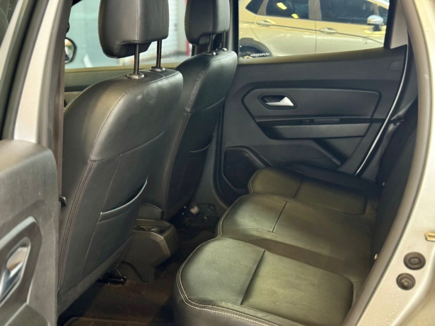 renault duster 1.6 16v sce flex iconic x-tronic 4p automatico 2023