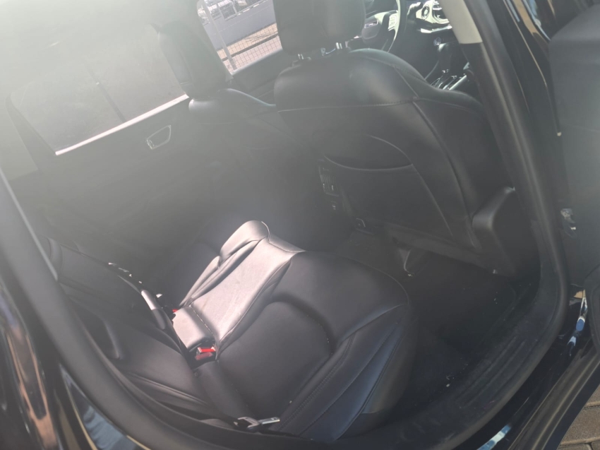 jeep compass 1.3 t270 turbo flex longitude at6 4p automatico 20226