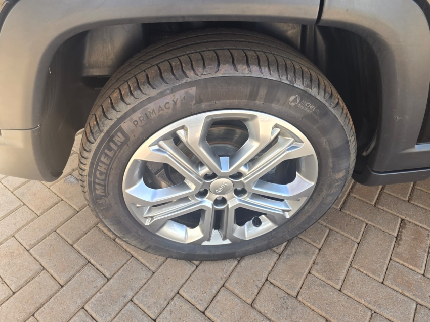 jeep compass 1.3 t270 turbo flex longitude at6 4p automatico 20227