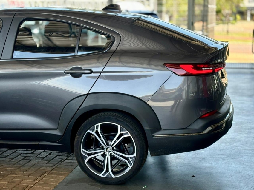 fiat fastback 1.0 turbo 200 flex impetus cvt 4p automatico 202426