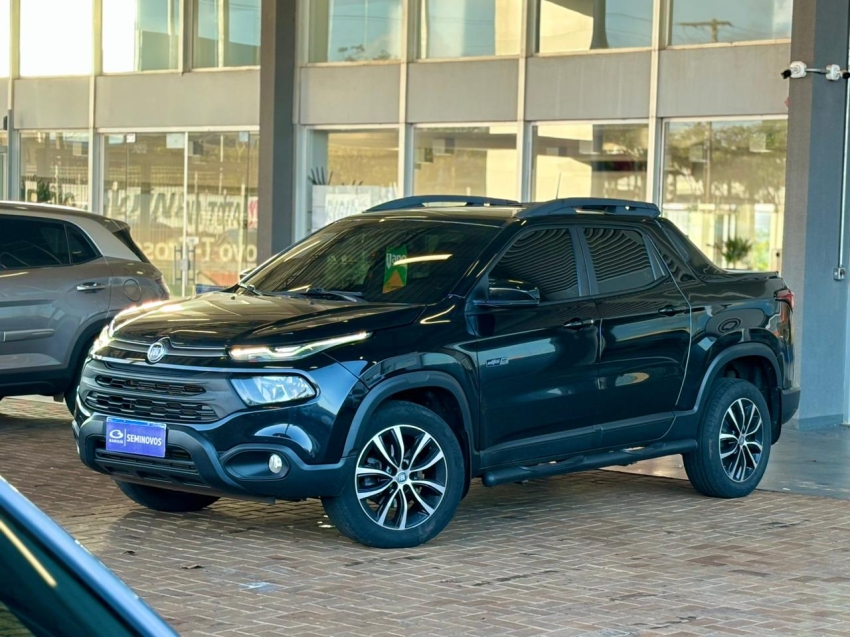 fiat toro 2.0 16v turbo diesel ultra 4wd at9 4p automatico 202026