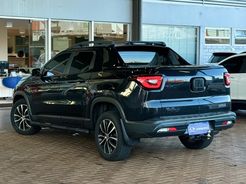 fiat toro 2.0 16v turbo diesel ultra 4wd at9 4p automatico 202034