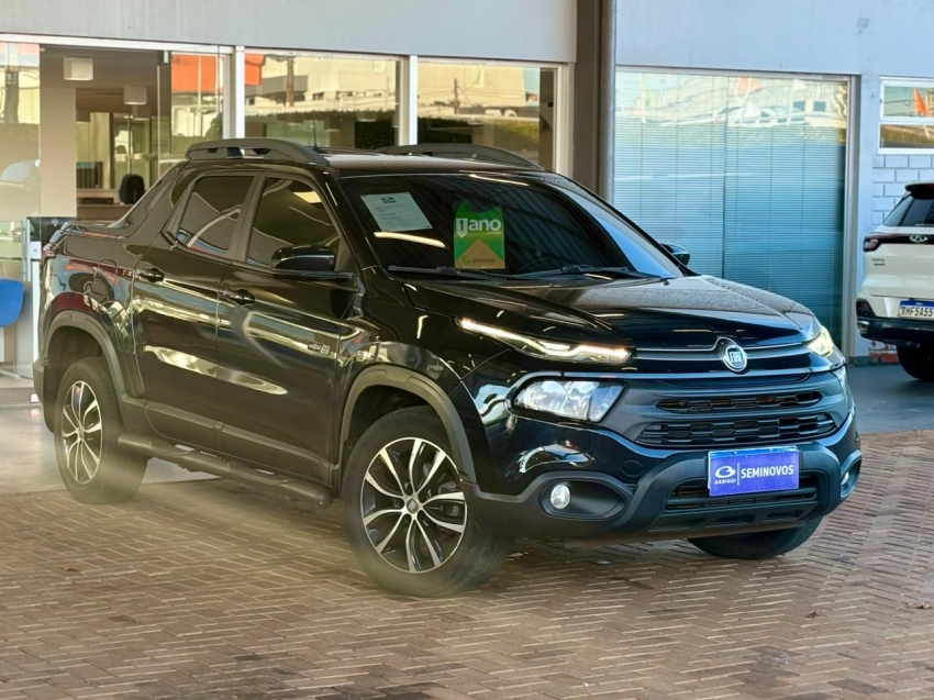 fiat toro 2.0 16v turbo diesel ultra 4wd at9 4p automatico 202044