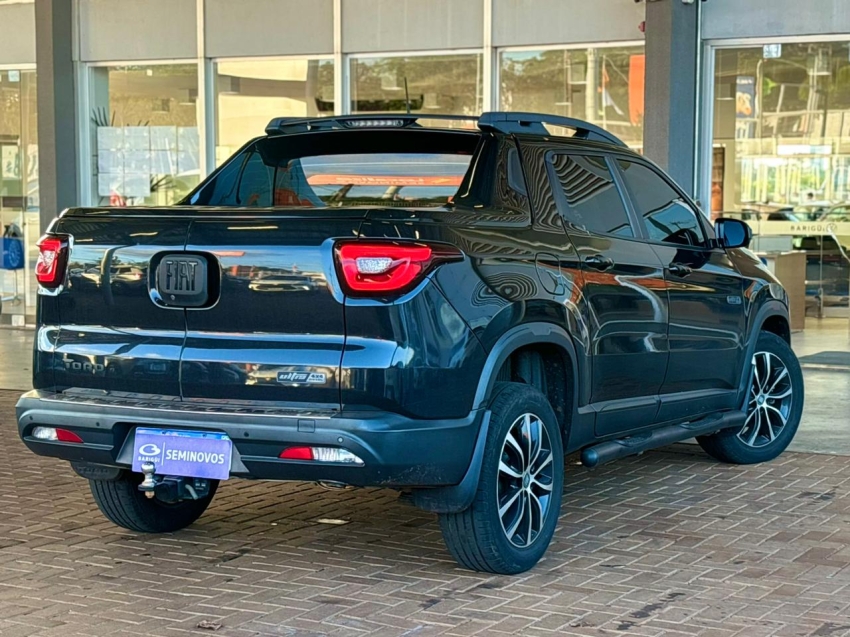 fiat toro 2.0 16v turbo diesel ultra 4wd at9 4p automatico 202035