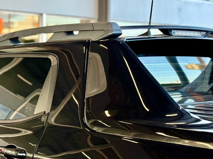 fiat toro 2.0 16v turbo diesel ultra 4wd at9 4p automatico 202012