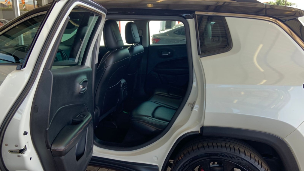 jeep compass 2.0 16v flex longitude automatico 4p 20198