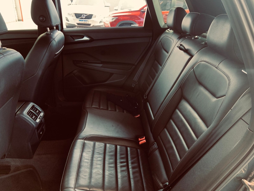 volkswagen taos 1.4 250 tsi total flex highline automatico 2.4 4p 20227