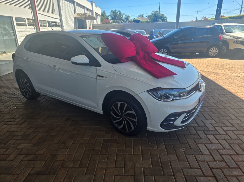 volkswagen polo 1.0 170 tsi highline automatico flex 4p 2024